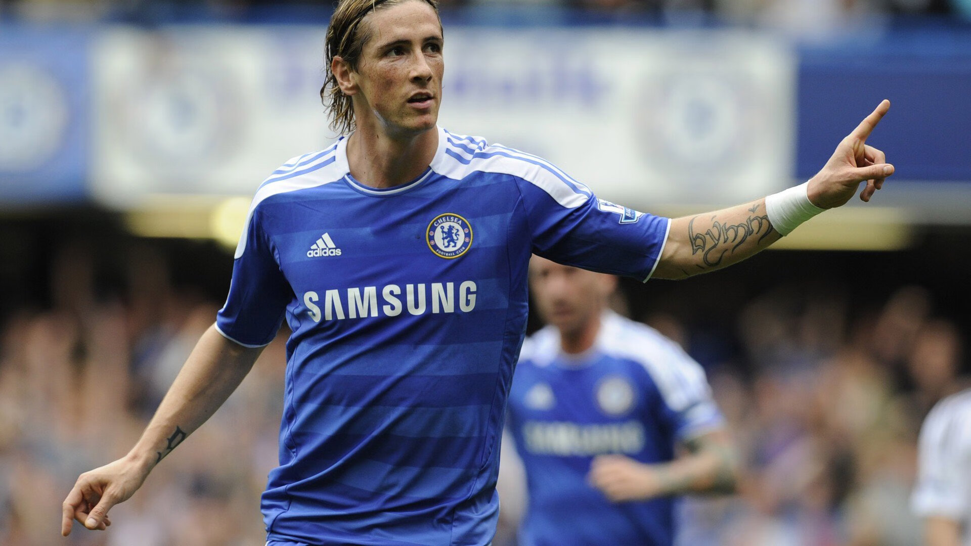 电子竞技的社会学分析：群体认同与文化现象，电子竞技的社会价值